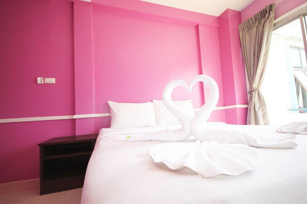 Center Point Chaweng Hotel エクステリア 写真